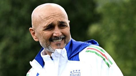 İ­t­a­l­y­a­ ­T­e­k­n­i­k­ ­D­i­r­e­k­t­ö­r­ü­ ­S­p­a­l­e­t­t­i­:­ ­“­T­ü­r­k­i­y­e­ ­ç­o­k­ ­g­ü­ç­l­ü­ ­b­i­r­ ­t­a­k­ı­m­”­